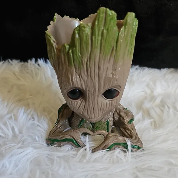 Tree-Themed Planter with Green Accents - Picture 1 of 3